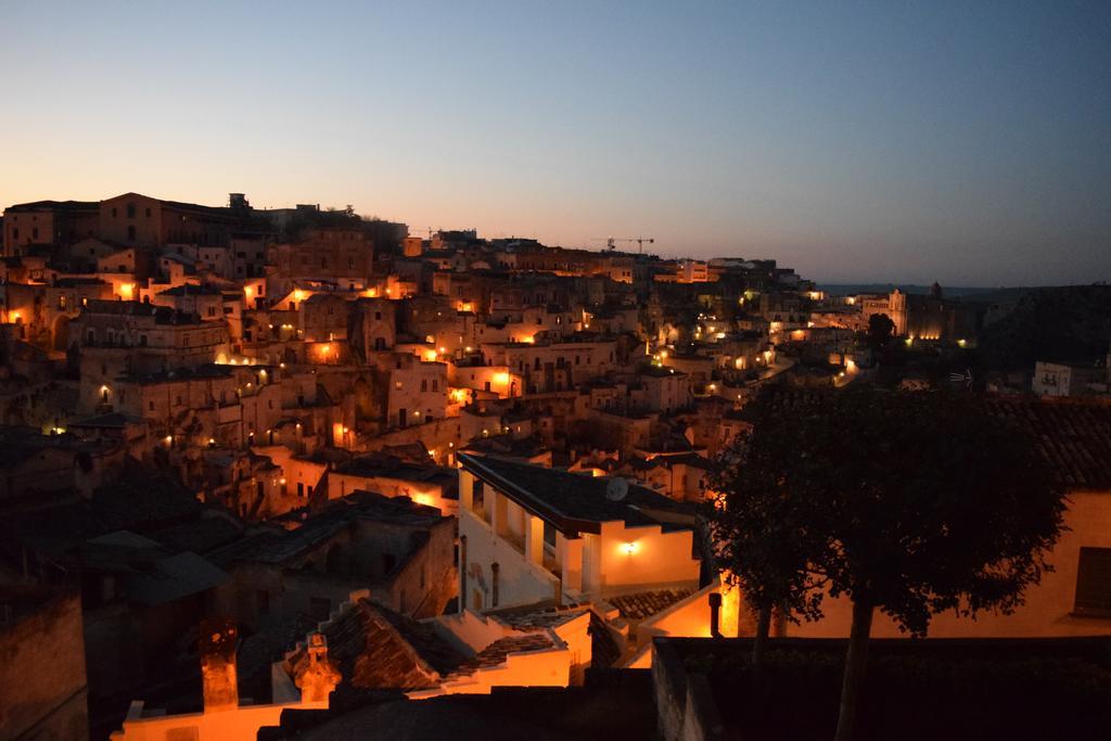 L'Hotel In Pietra Matera Exterior photo